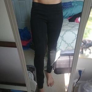 Vera Wang Black stretch pants M